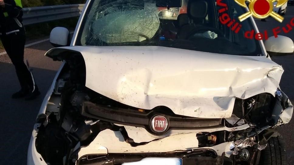 Scontro frontale Panda-suv: due feriti in ospedale