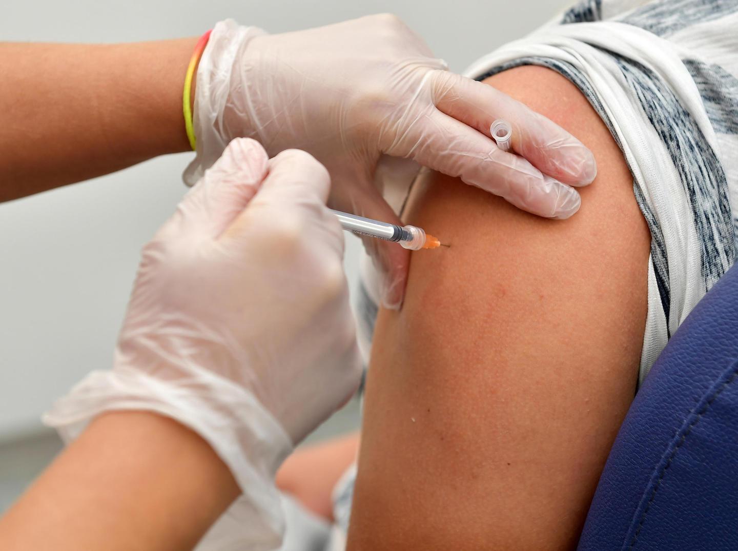 «Vaccini anti influenzali, un mese almeno di ritardo»