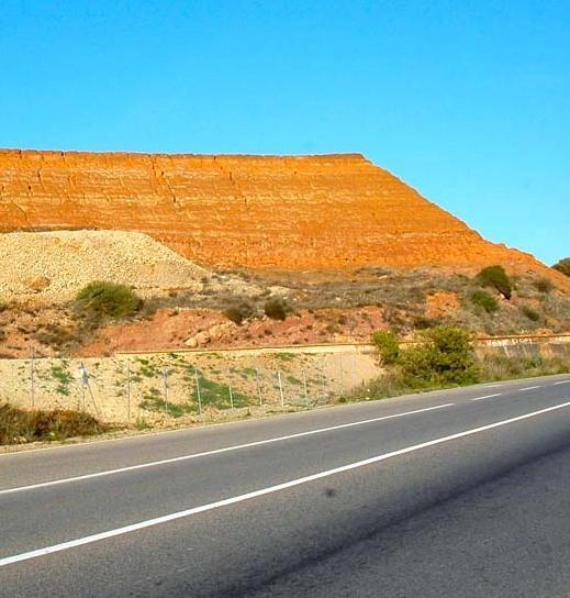 Terre rare dai fanghi rossi, progetto ignorato nell'isola va negli Usa 