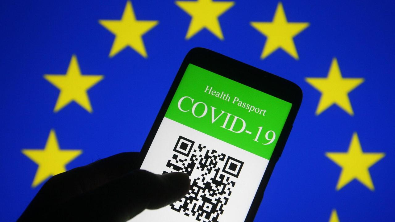 Super green pass a Modena tra controlli e promesse