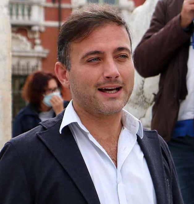 Bugliani: «Medici da sostituire bisogna intervenire subito»