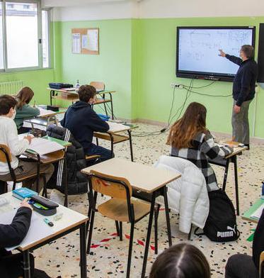 Norbello, cinque borse di studio dal Comune per i ragazzi più meritevoli a scuola