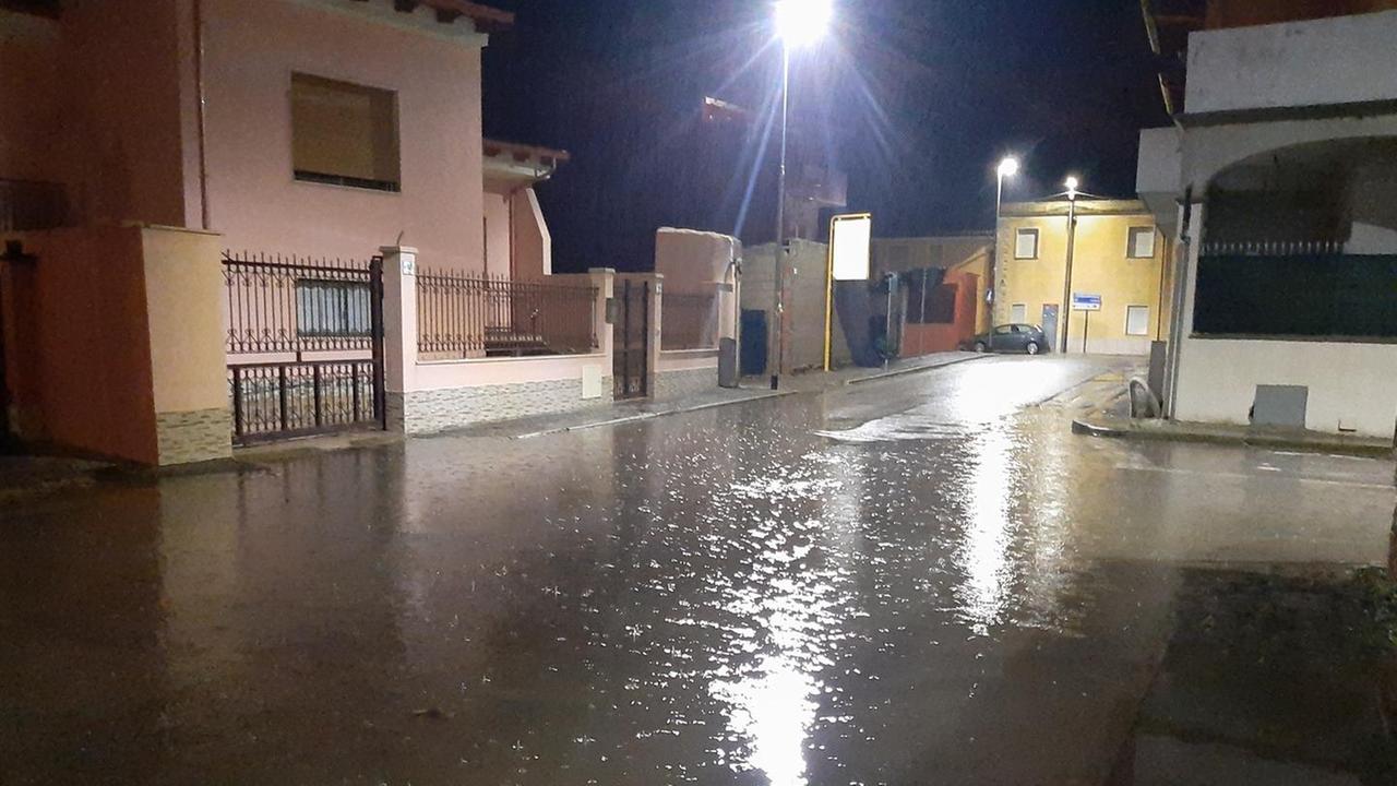 Dopo il rifacimento della 292 via Padova è una piscina