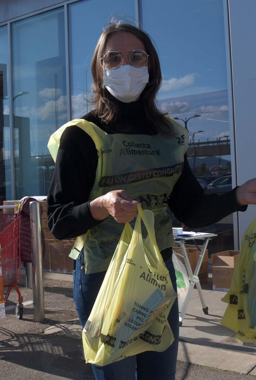 Spesa solidale raccolti in città 8mila e 78 chili di alimenti