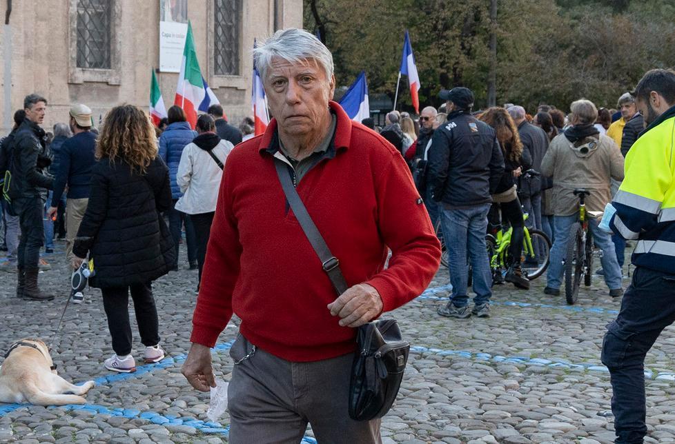 Modena. Daniele Giovanardi sospeso dall'Ordine dei medici per non essersi vaccinato 