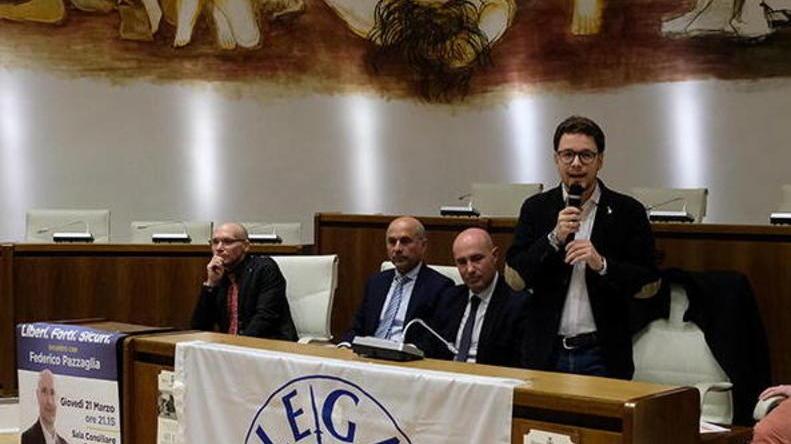 Dopo il post sui social la Lega chiede a Gasperini di autosospendersi