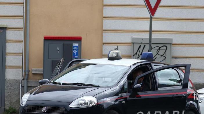 Guidava con un tasso alcolemico cinque volte oltre il consentito