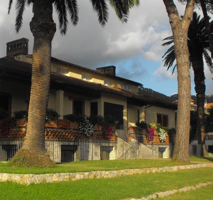 Riapre la biblioteca a Stiava e ci sono i soldi per gli asili nido 