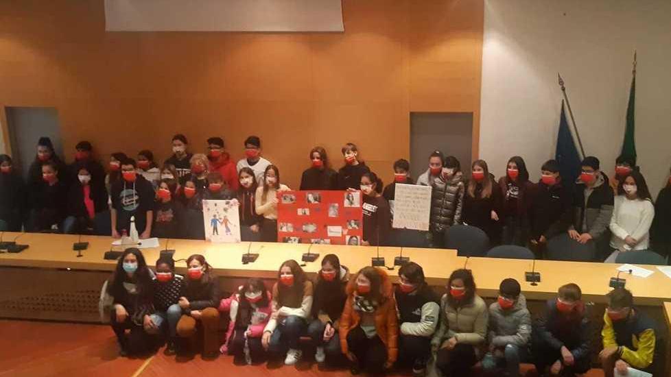 Studenti della Galilei in campo contro la violenza alle donne