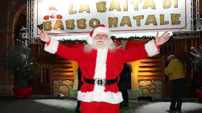 In riva al mare o in città la magia di incontrare Babbo Natale e gli elfi