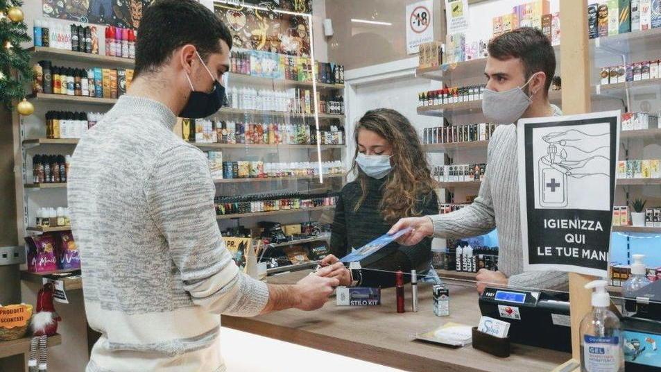 Basta sigarette, il riscatto di Mirko: «Ho chiuso con il fumo e ora convinco gli altri»