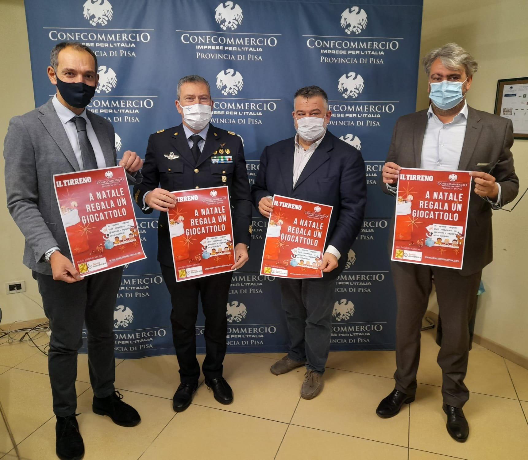 Il Tirreno lancia il "giocattolo sospeso" per donare un sorriso ai bambini meno fortunati 