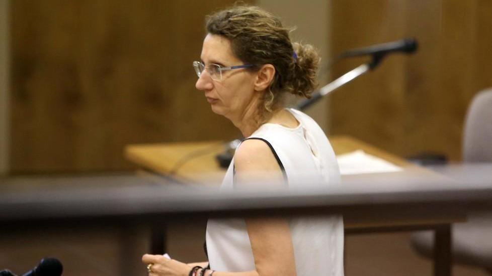 Nadia Bolognini durante un’udienza a Reggio Emilia per il processo sugli affidi in Val D’Enza