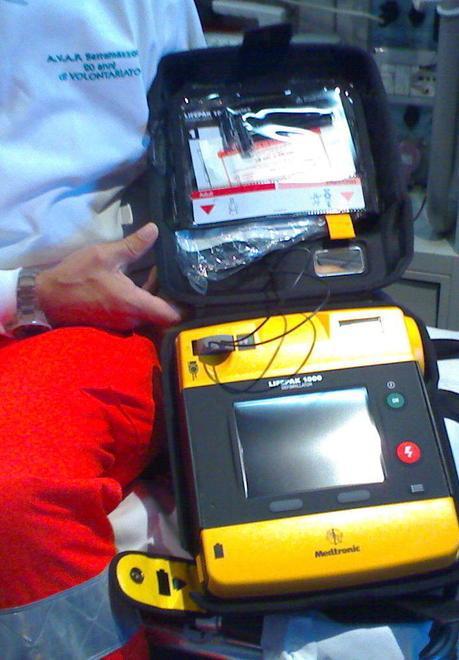 I 500 defibrillatori che salvano vite «Servono formazione e scelte politiche» 