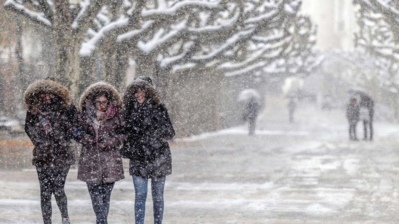Rischio gelo e neve per il ponte dell'Immacolata nel Nord Italia e anche in Emilia