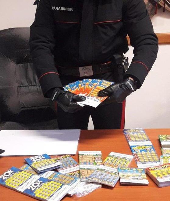 Ladro di “gratta & vinci” scoperto dai carabinieri