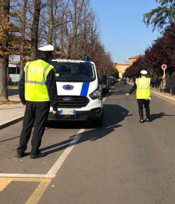 Denunciato dai vigili per patente polacca falsa