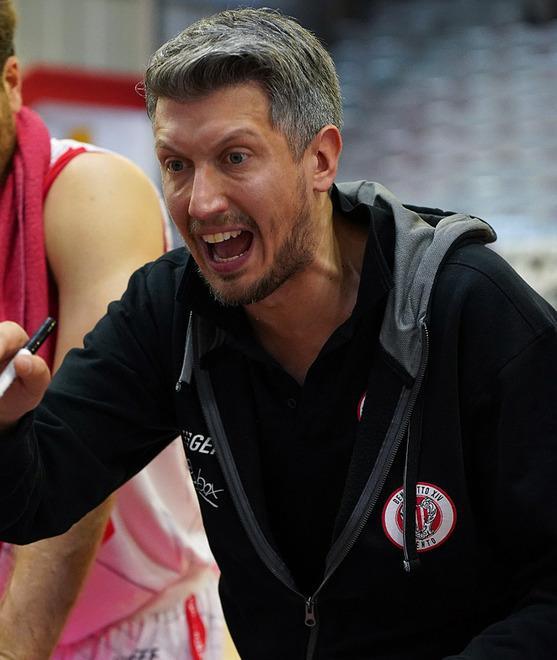 Mecacci: «Cento, a Fabriano serve uno sforzo mentale»