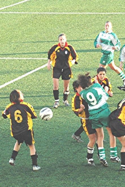 Ditta tedesca rifarà il manto del Pietro Secci 