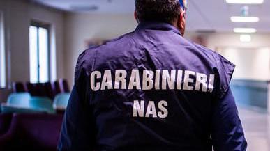 Aveva farmaci in deposito ma non l’autorizzazione