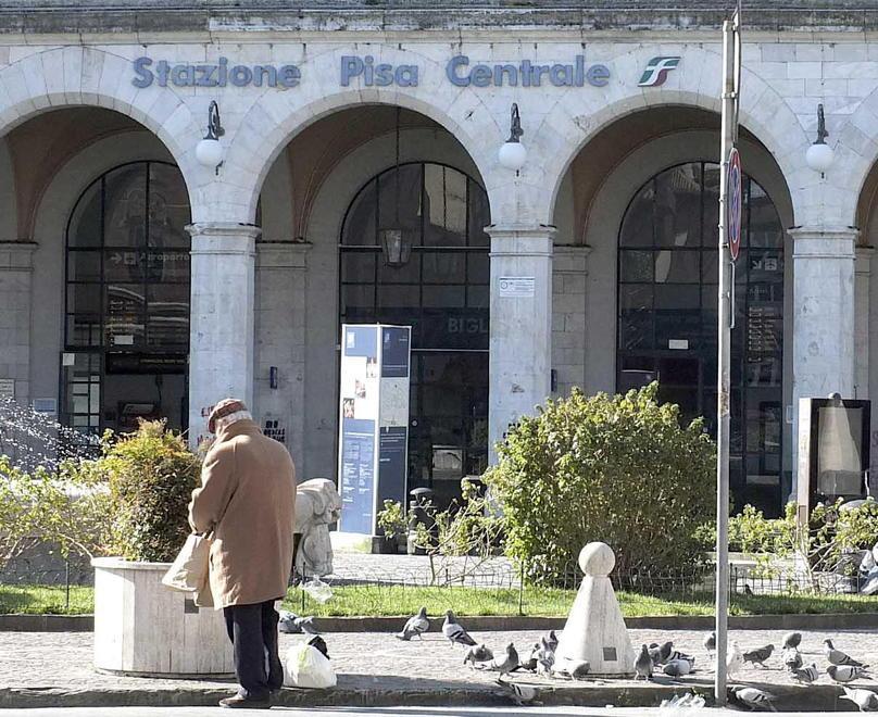 La stazione di Pisa
