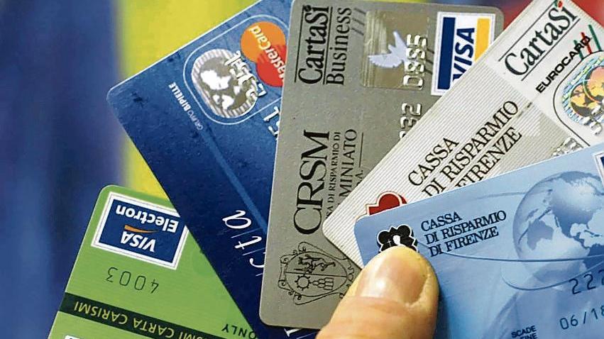 Acquisti sul web, truffe anche a Viareggio. Ecco come riconoscere le trappole