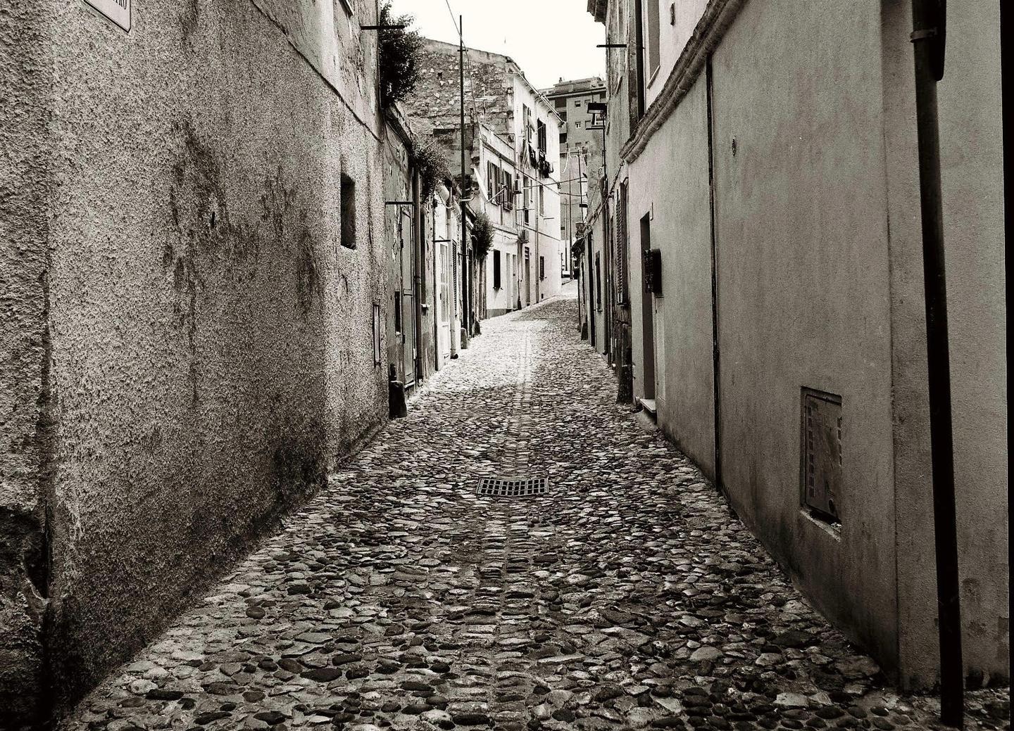 Centro Cavour premia due ragazze 
