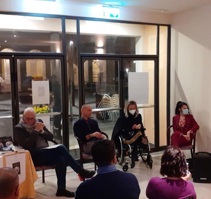 Misteri, ricostruzioni e racconti thriller. Il vigile del fuoco si scopre scrittore 