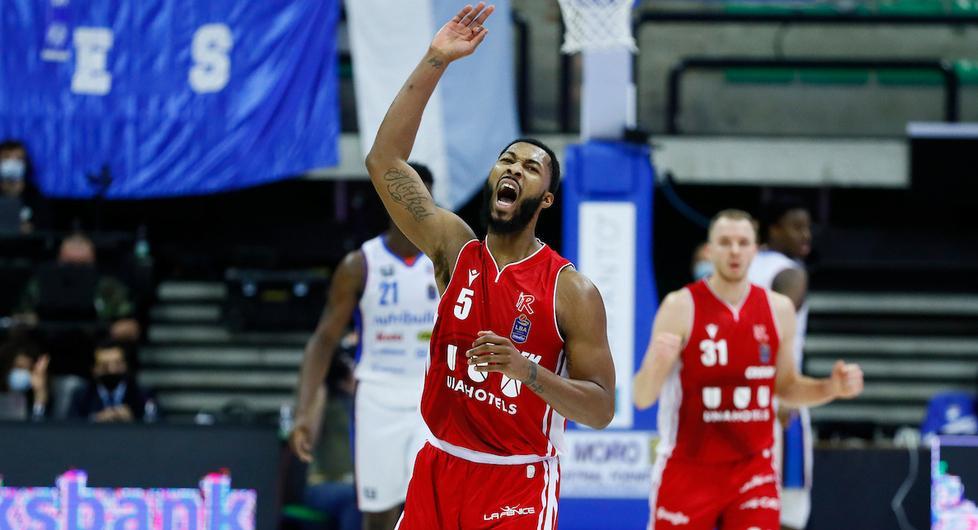 Nell’arena della Nutribullet la Unahotels si sgonfia nel finale 