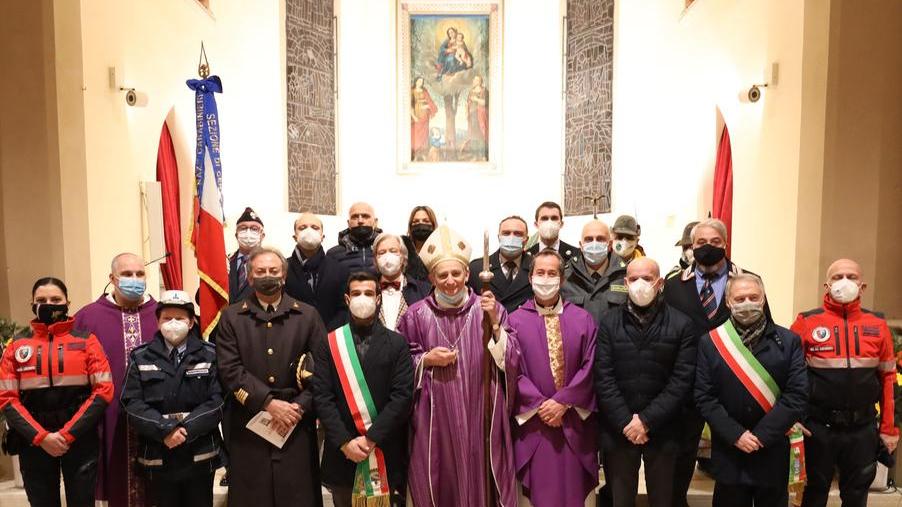 Prima messa dal 2012 nella chiesa gremita