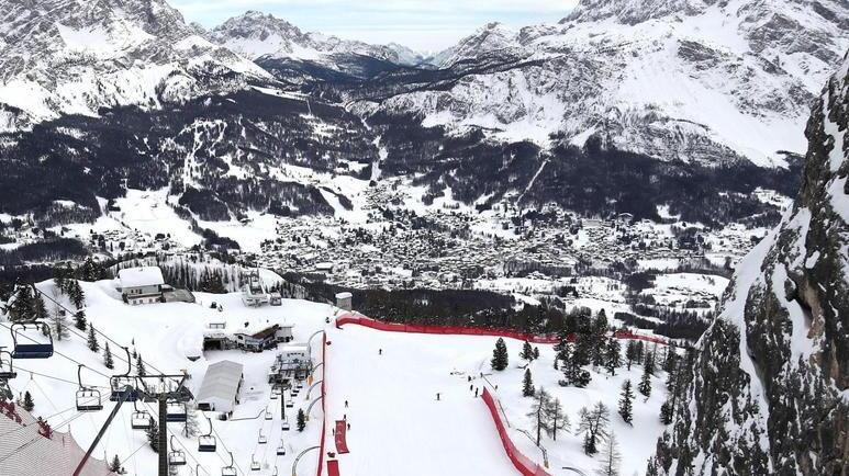 Cortina avanti tutta verso le Olimpiadi con sci e snowboard