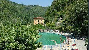 La terme di Equi: le piscine non sono comprese nell’asta