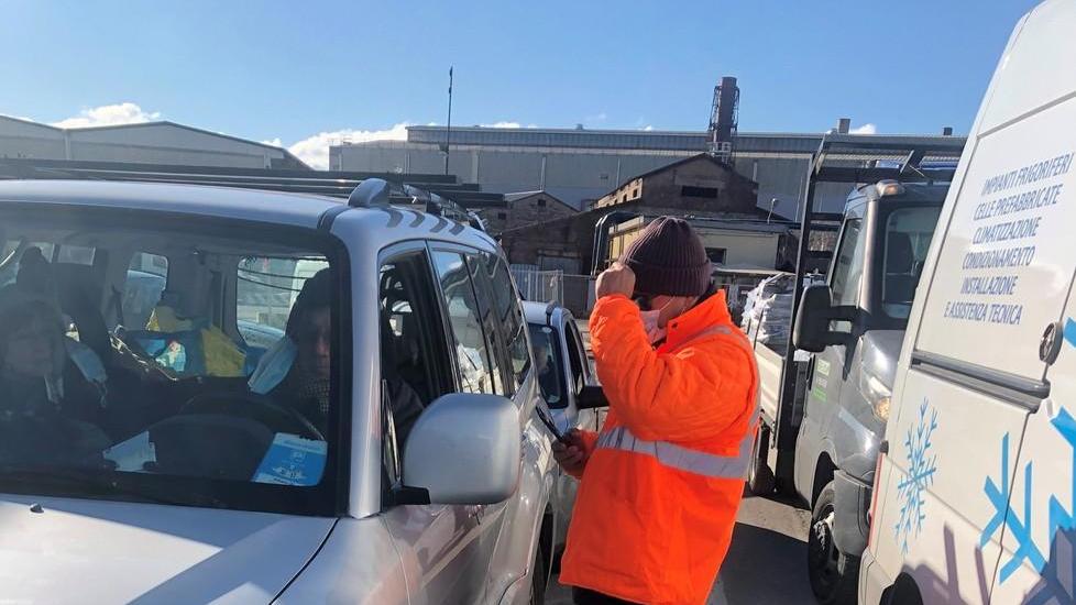 Obbligo di Green pass, scattano i controlli. Verifiche a tappeto sui traghetti per l’Elba