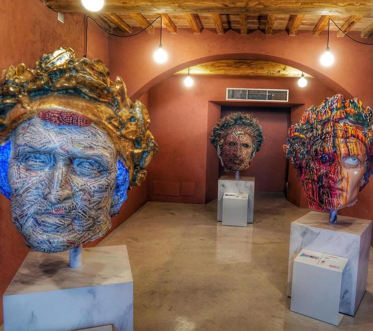 Dante e la sua Commedia rinascono dai rifiuti