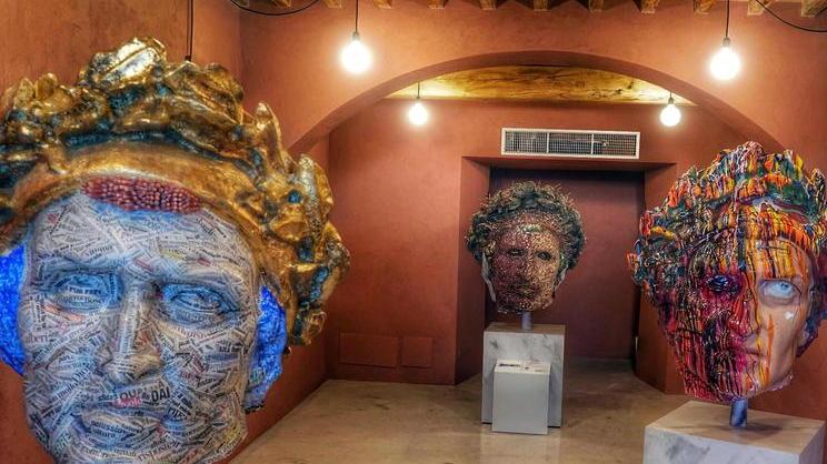 Dante e la sua Commedia rinascono dai rifiuti