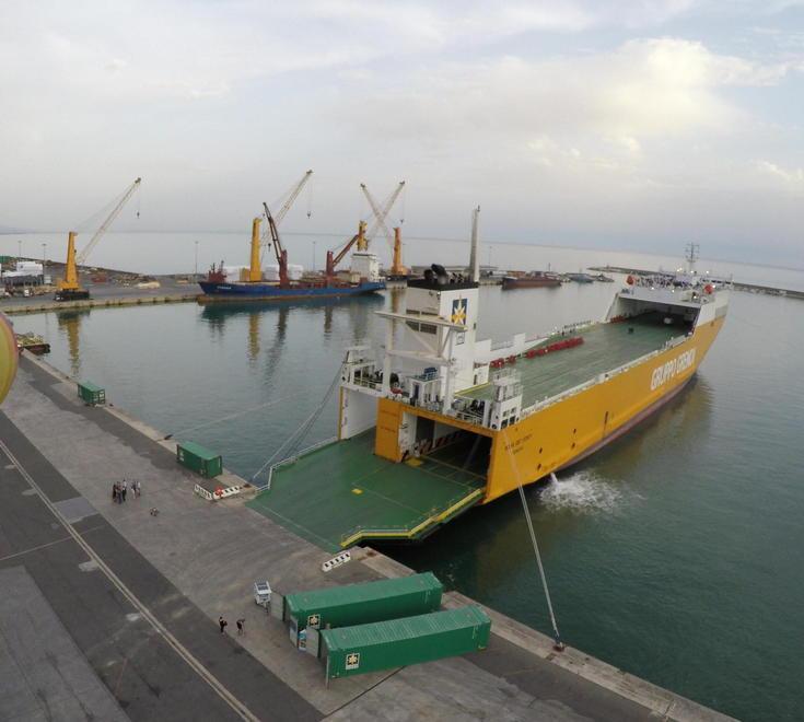 I Paladini contro il porto di Carrara «Abbiamo ragione sull’erosione»