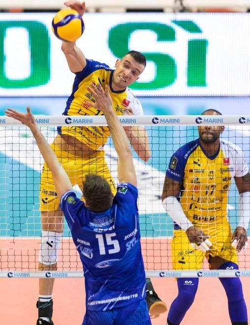 Modena Volley, domani al PalaPanini con Milano in palio il quarto posto 