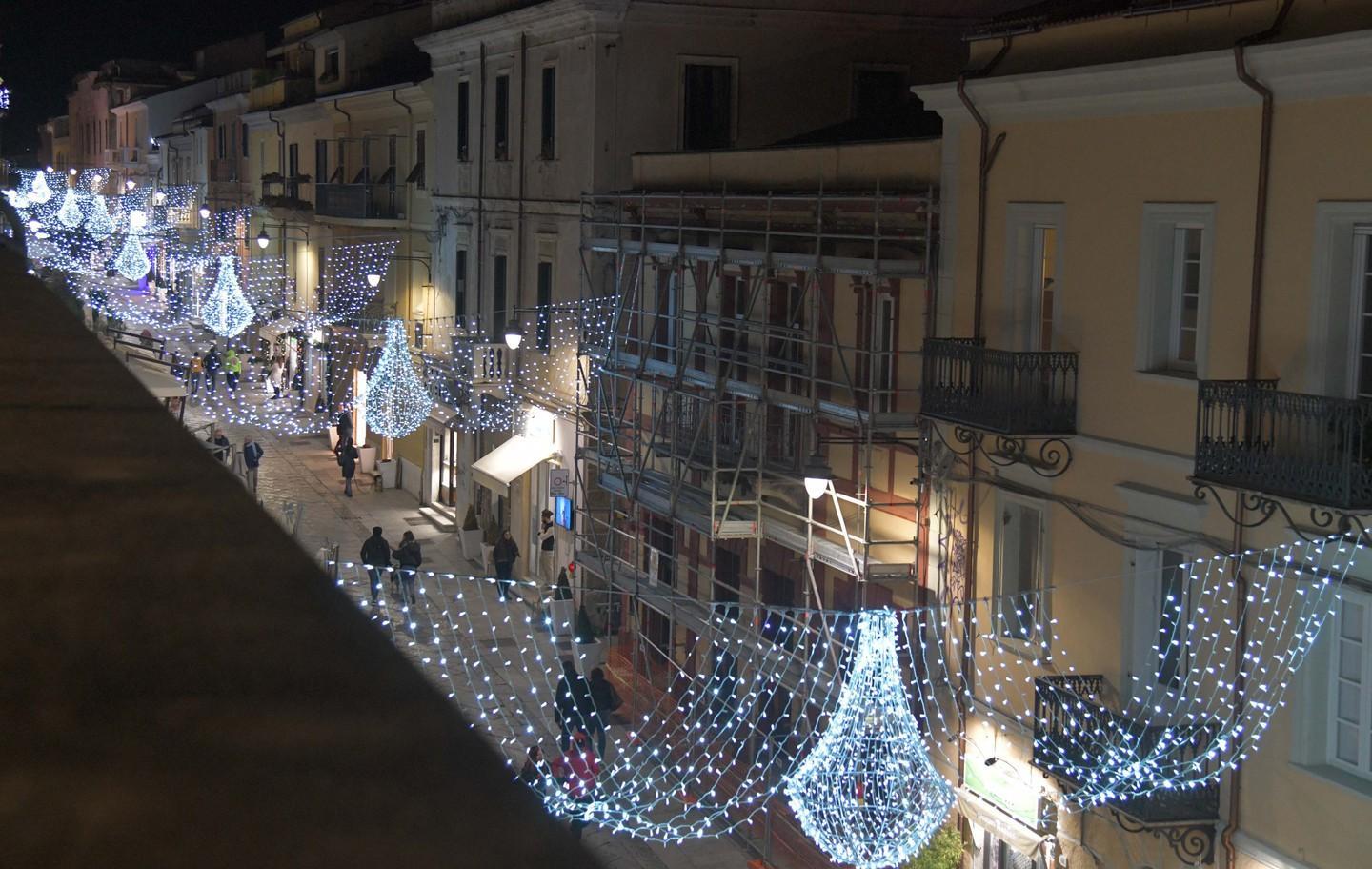 Natale, niente big ma tanti eventi 