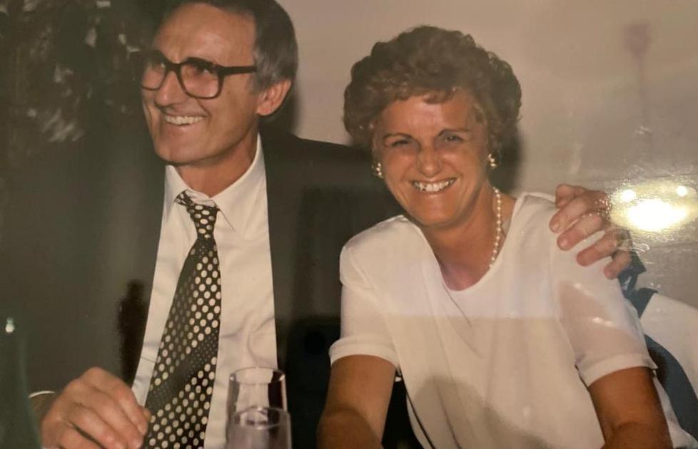 Floriana, a destra, insieme al marito Franco Calloni