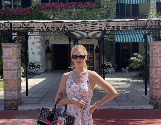 Chiara Ferragni , la scorsa estate in vacanza alll'Augustus