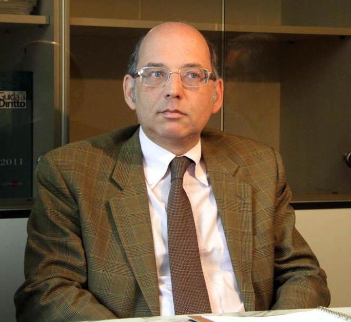Eredità e beni di anziani “saccheggiati” Il giudice Bufo patteggia 4 anni e 2 mesi 