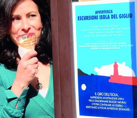 Il Giglio ai turisti: portate rispetto 