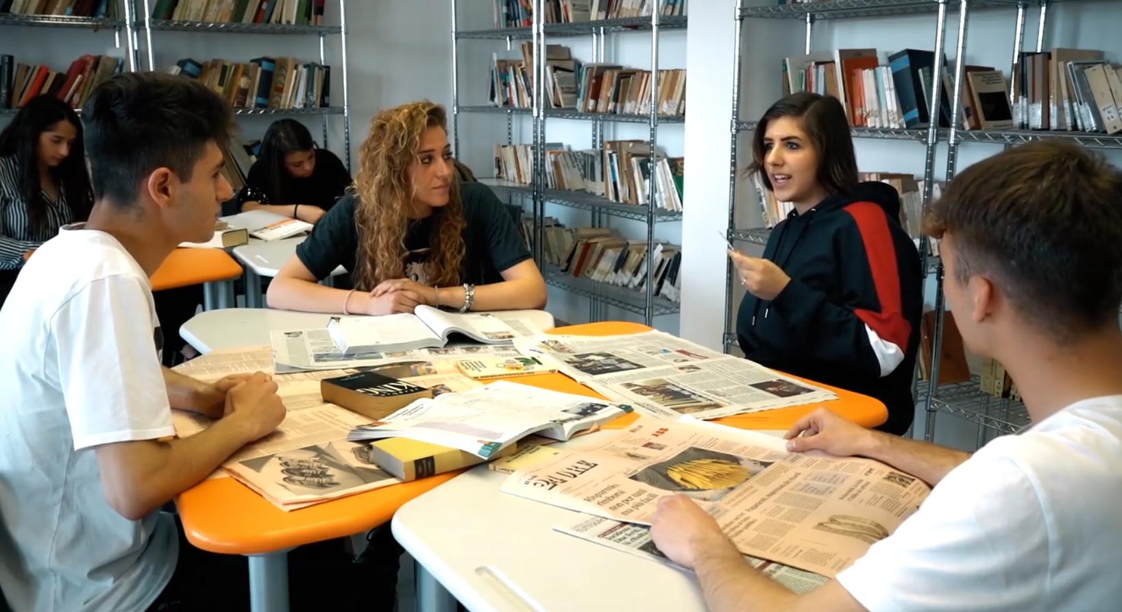 Abbraccia nuove esperienze e cogli le opportunità!   Scegli il Liceo Statale A.Rosmini  