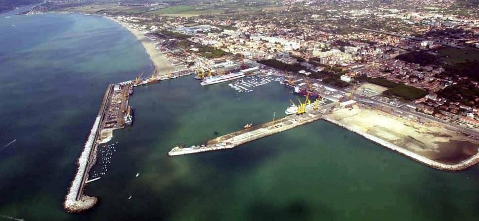 Porto, il prof ai ministri «Stop all’ampliamento» 