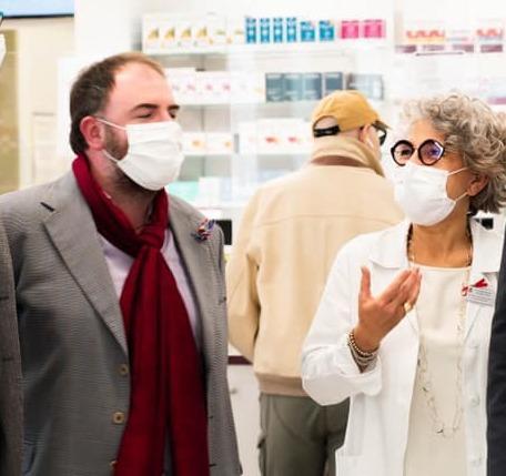 In calo le richieste di tamponi nelle farmacie comunali