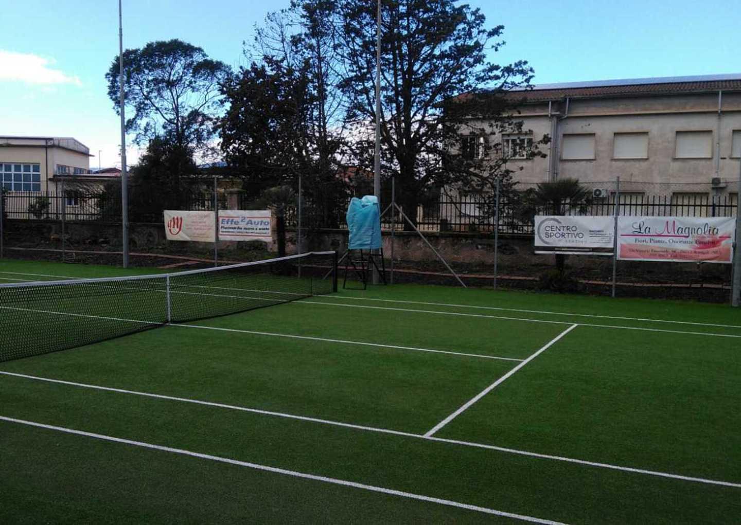 Borore, inaugurazione del Tennis club 
