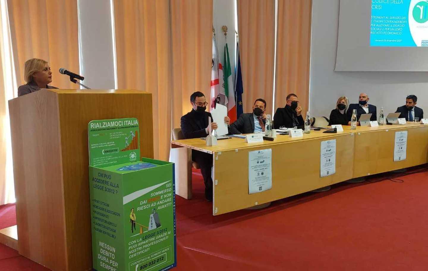 Cittadini indebitati ora scatta l’allarme: subito l’osservatorio 