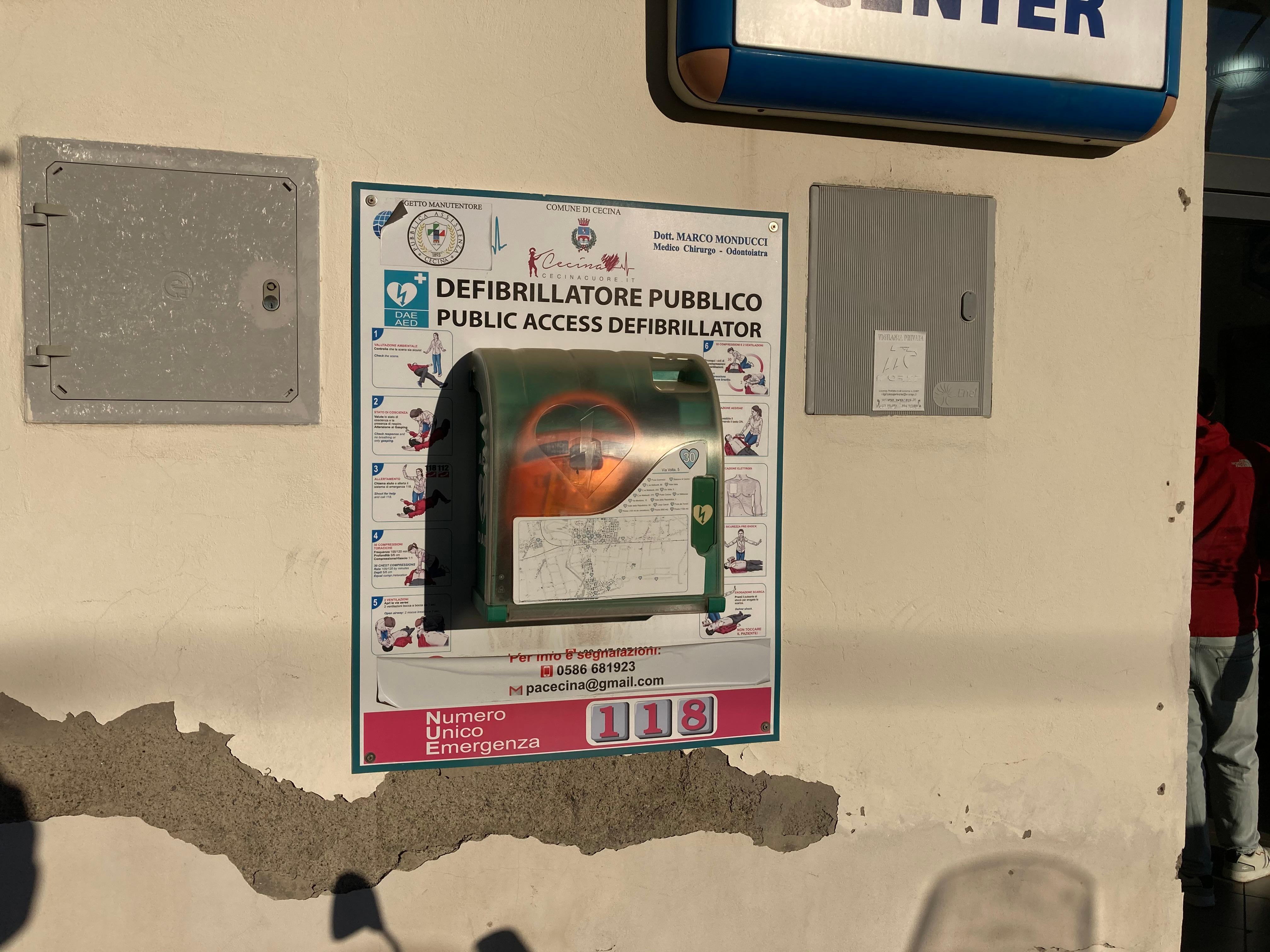Il defibrillatore di via Volta