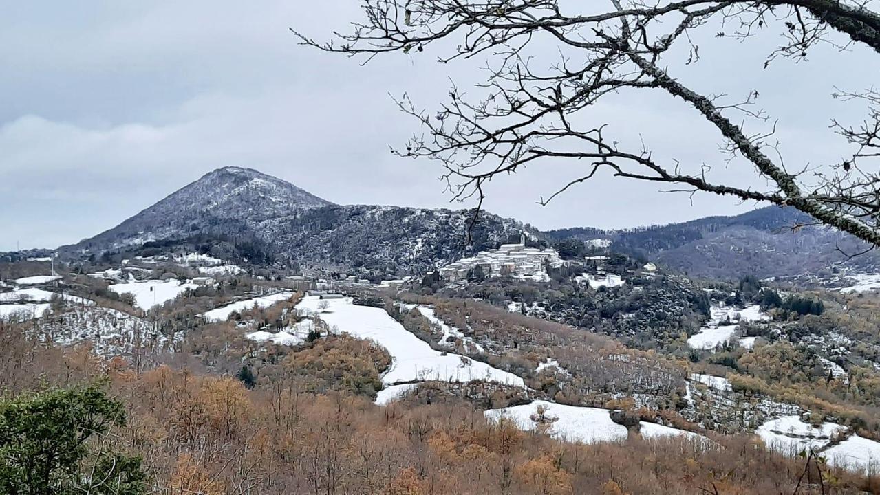 Neve nella zona di Gerfalco (Foto di Cristina Parrini)