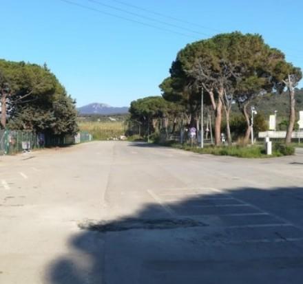 Scelta una forma allungata per “salvare” i parcheggi